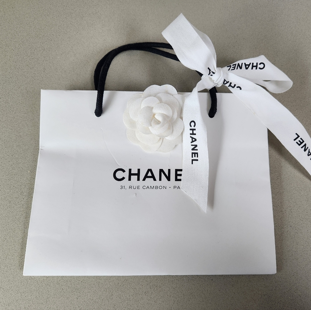 Chanel Shopping Bag with Camelia & Ribbon from Paris -WHITE